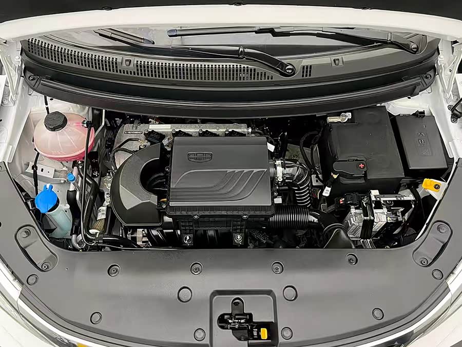 GEELY Monjaro MHEV 2021 #4 GEELY Monjaro MHEV 2021 car image #4