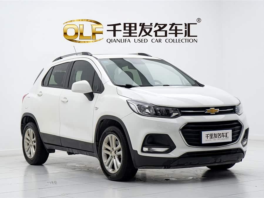Chevrolet Tracker 2019 immagine di auto #4