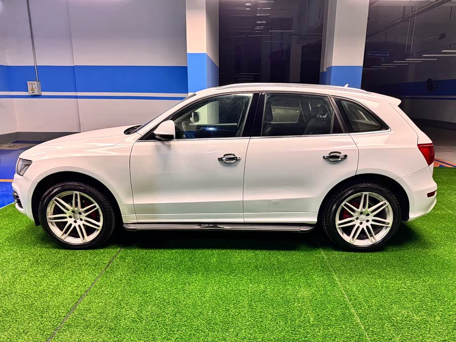 Audi Q5 (Imported) 2010 imagem de carro #4