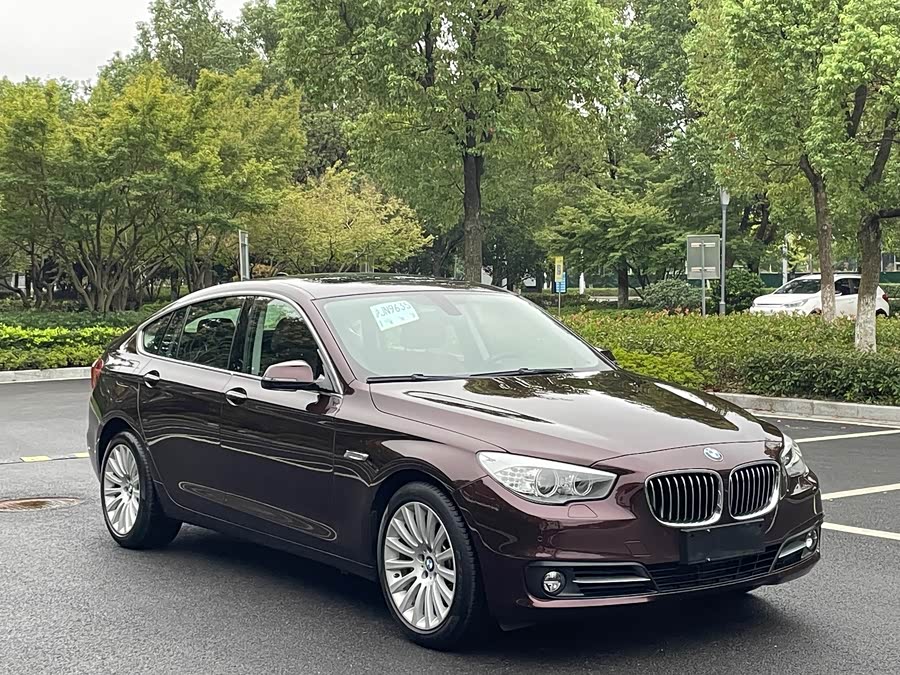 BMW 5 Series GT 2014 immagine di auto #4