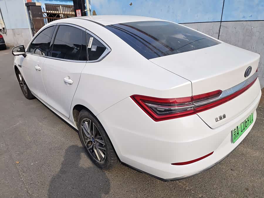 BYD Qin Pro New Energy 2018 #4 BYD Qin Pro New Energy 2018 car image #4