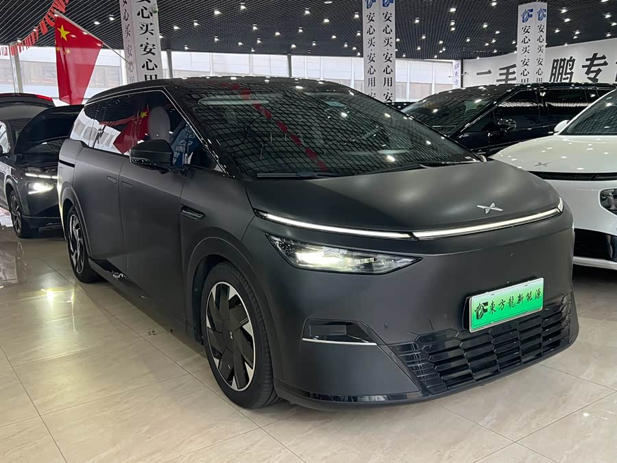 Xpeng X9 2024 immagine di auto #4