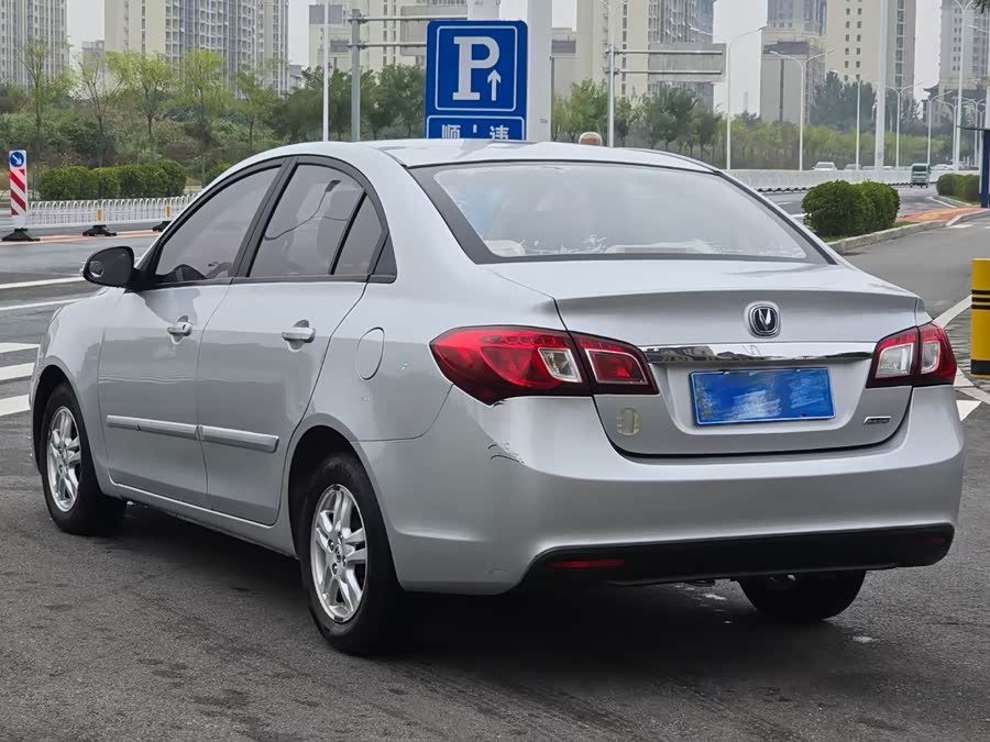 Changan Alsvin V5 2014 car image #4