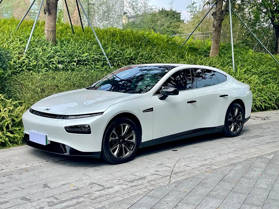 小鹏 小鹏P7 2022 汽车图片 #4