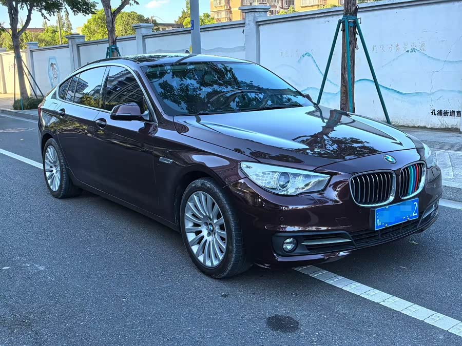 BMW 5 Series GT 2015 #4 BMW 5 Series GT 2015 immagine di auto #4