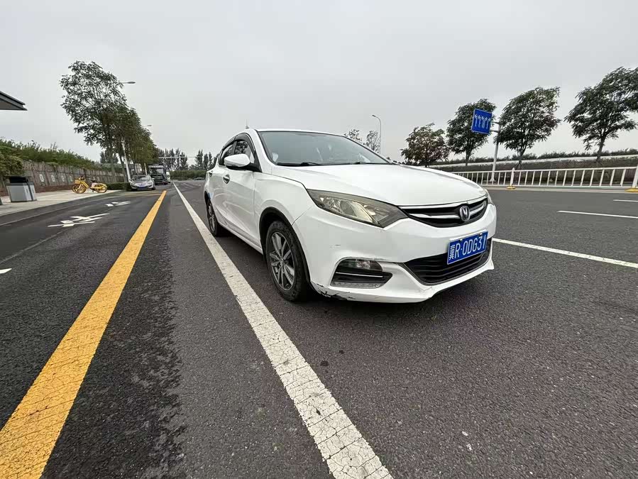 Changan Eado XT 2016 car image #4