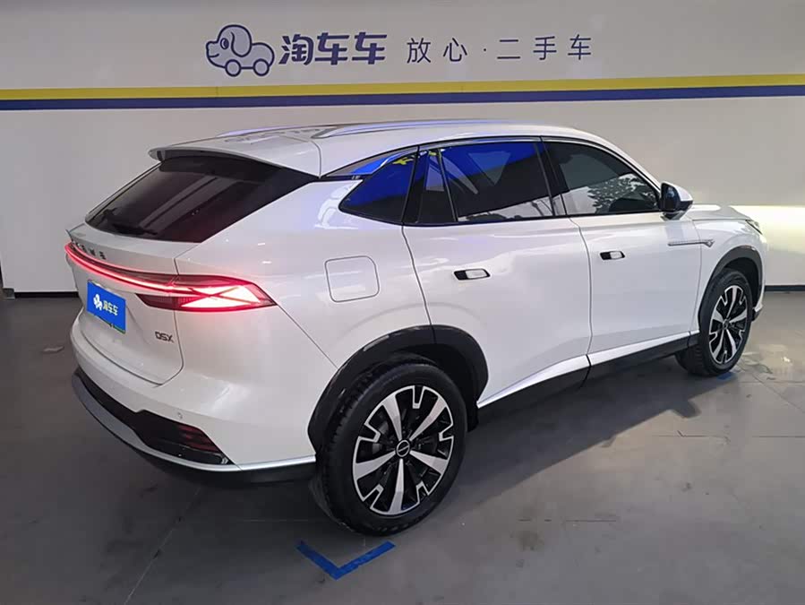 Roewe D5X DMH 2024 imagem de carro #4