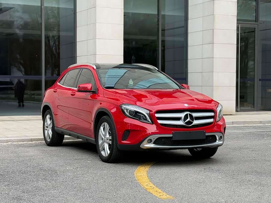 Mercedes-Benz GLA Class (Imported) 2014 #4 Mercedes-Benz GLA Class (Imported) 2014 car image #4