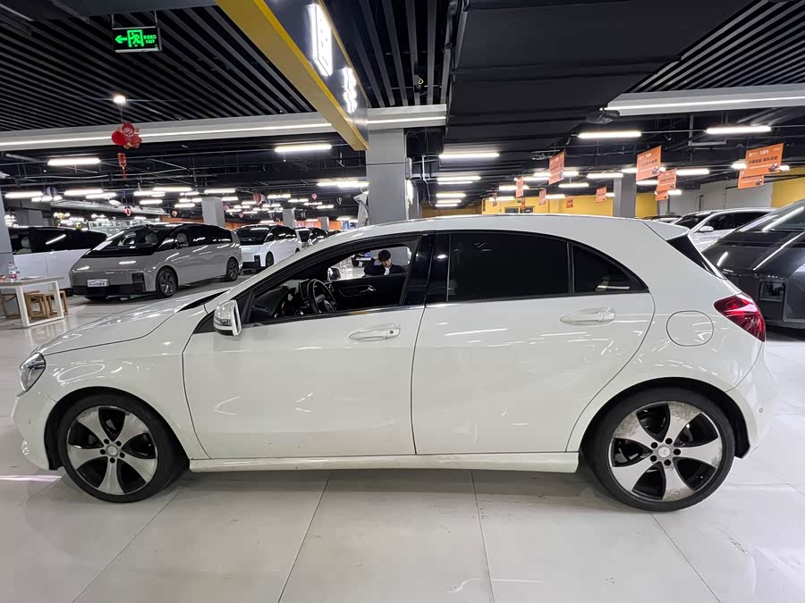 Mercedes-Benz A Class (Imported) 2016 #4 Mercedes-Benz A Class (Imported) 2016 car image #4