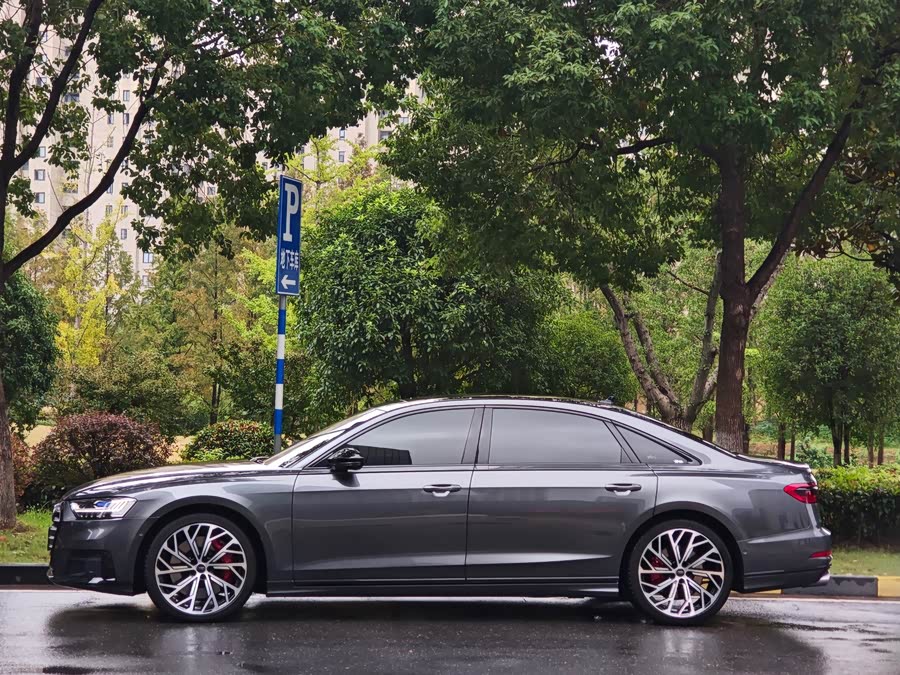 Audi S8 2021 #4 Audi S8 2021 car image #4