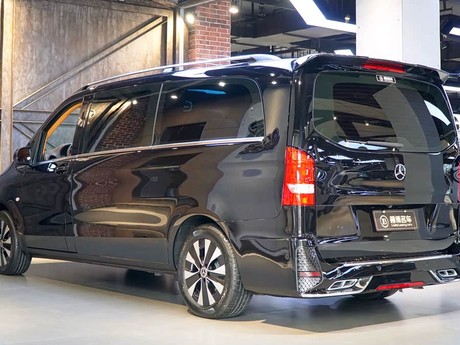 Mercedes-Benz Vito 2023 car image #4