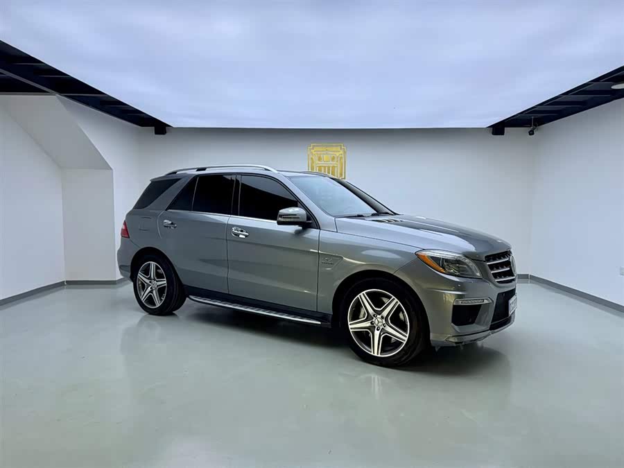 Mercedes-Benz M AMG 2012 صورة سيارة #4