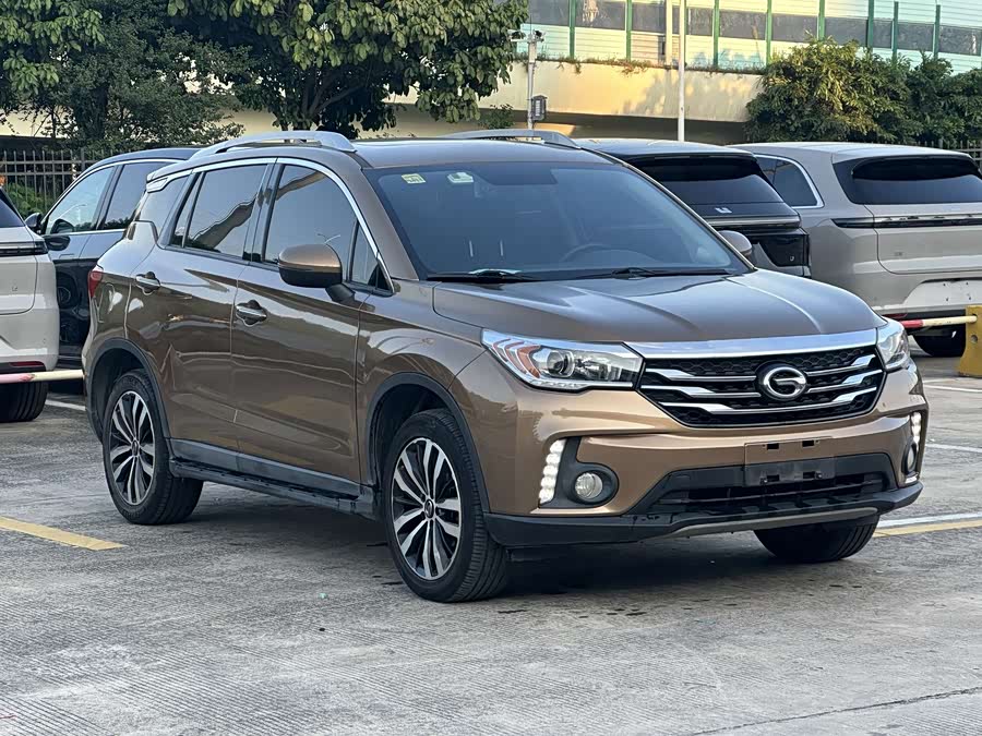 GAC Trumpchi GS4 2015 car image #4