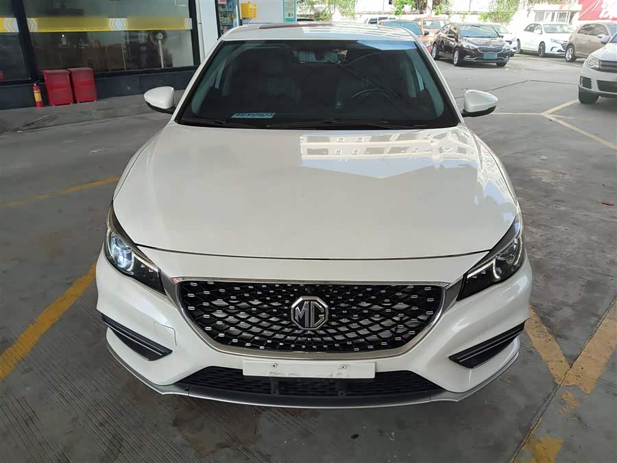 MG 6 New Energy 2018 car image #4