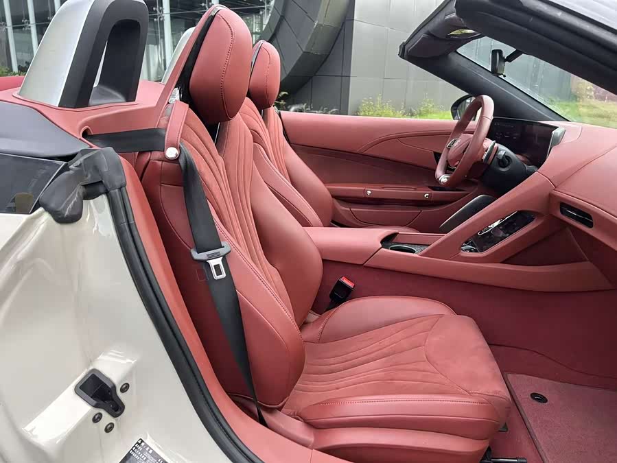 MG Cyberster car image #4