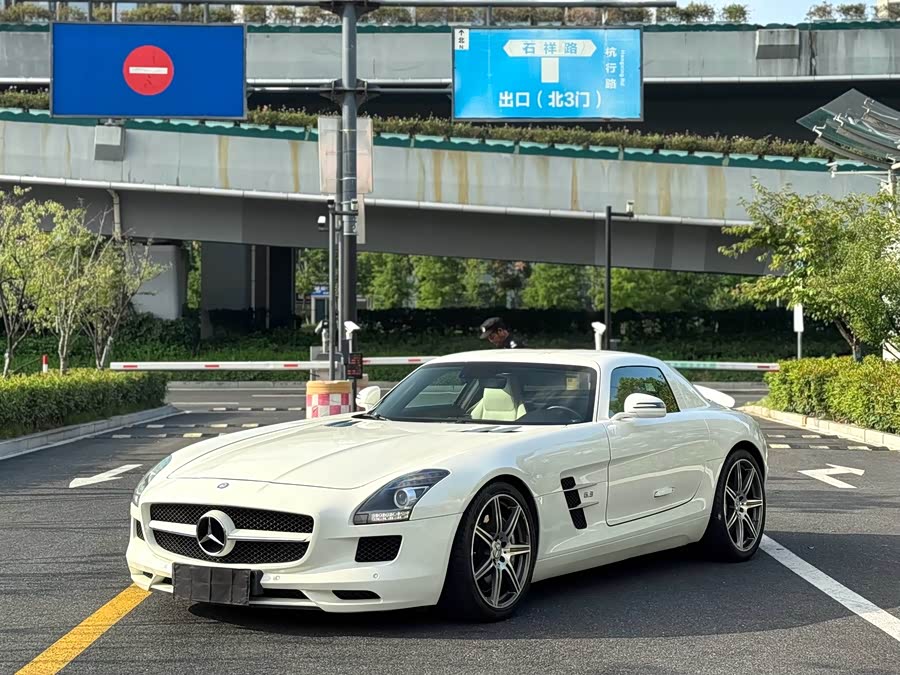 Mercedes-Benz SLS AMG 2013 #4 Mercedes-Benz SLS AMG 2013 car image #4