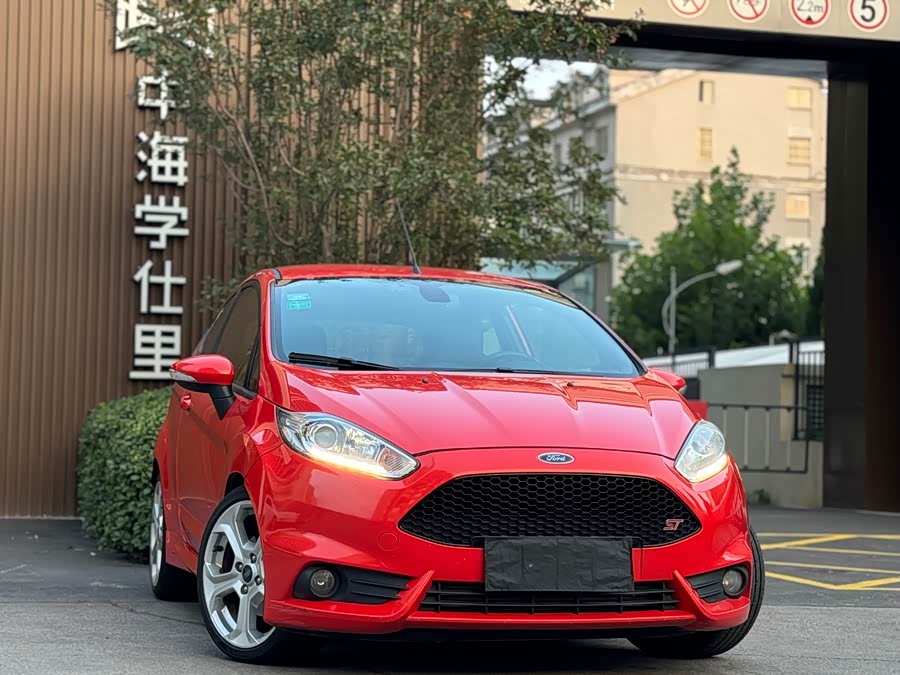 Ford Fiesta (Imported) 2014 car image #4