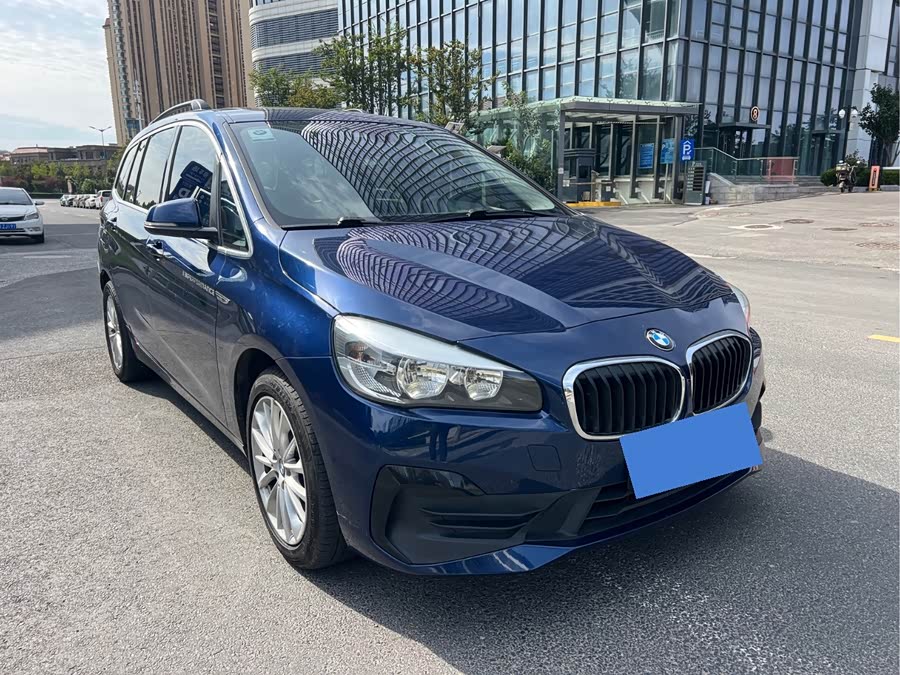 BMW 2 Series Gran Tourer 2018 #4 BMW 2 Series Gran Tourer 2018 صورة سيارة #4