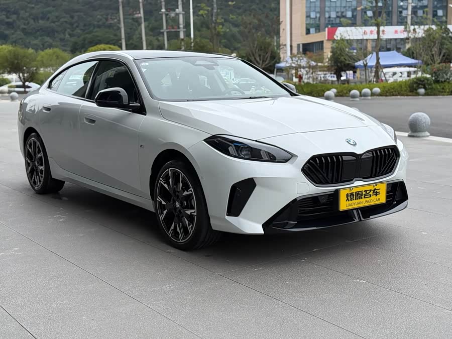 BMW 2 Series 2025 car image #4