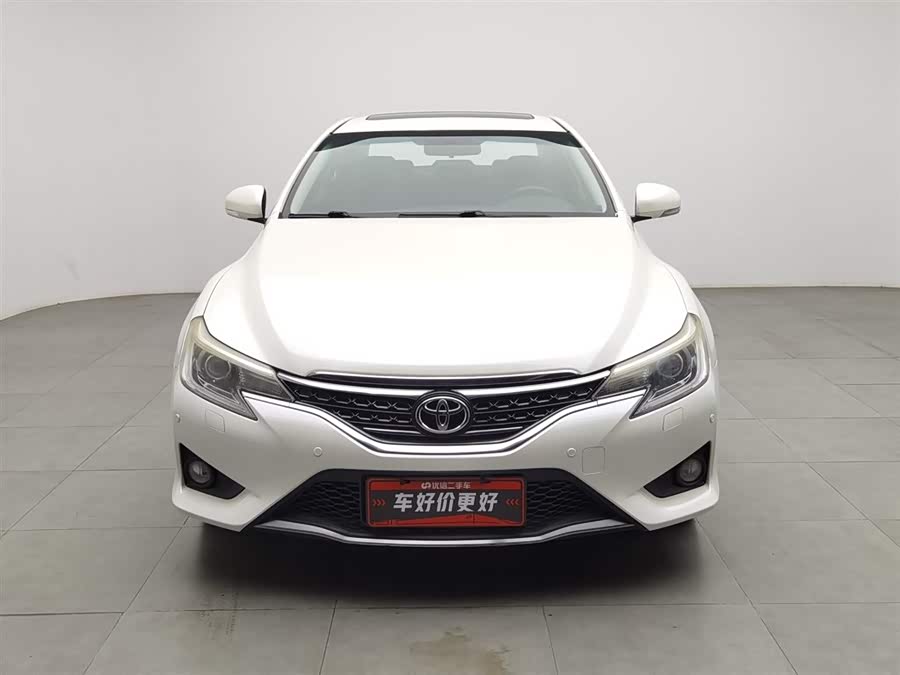 Toyota Reiz 2014 صورة سيارة #4