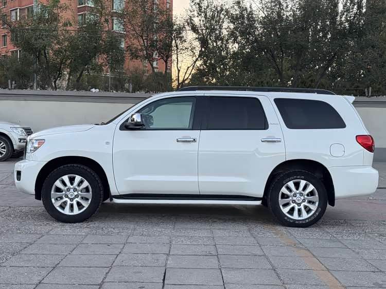 Toyota Sequoia 2015 #4 Toyota Sequoia 2015 immagine di auto #4