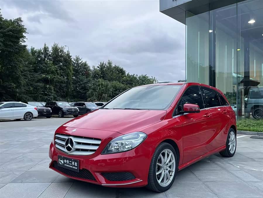 Mercedes-Benz B Class 2013 car image #4