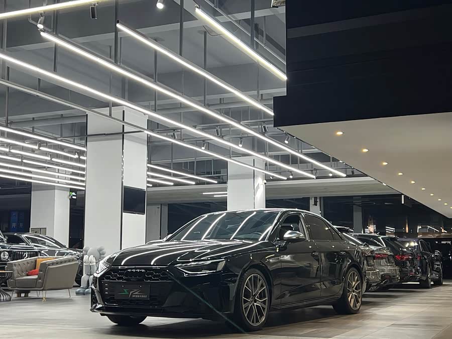 Audi S4 2023 #4 Audi S4 2023 صورة سيارة #4