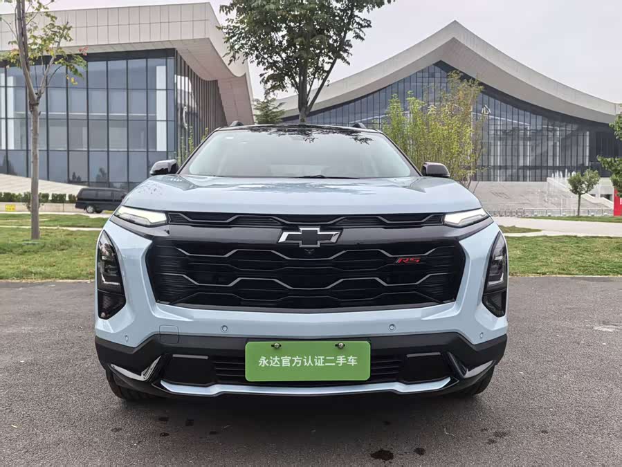 Chevrolet Equinox Plus 2024 car image #4