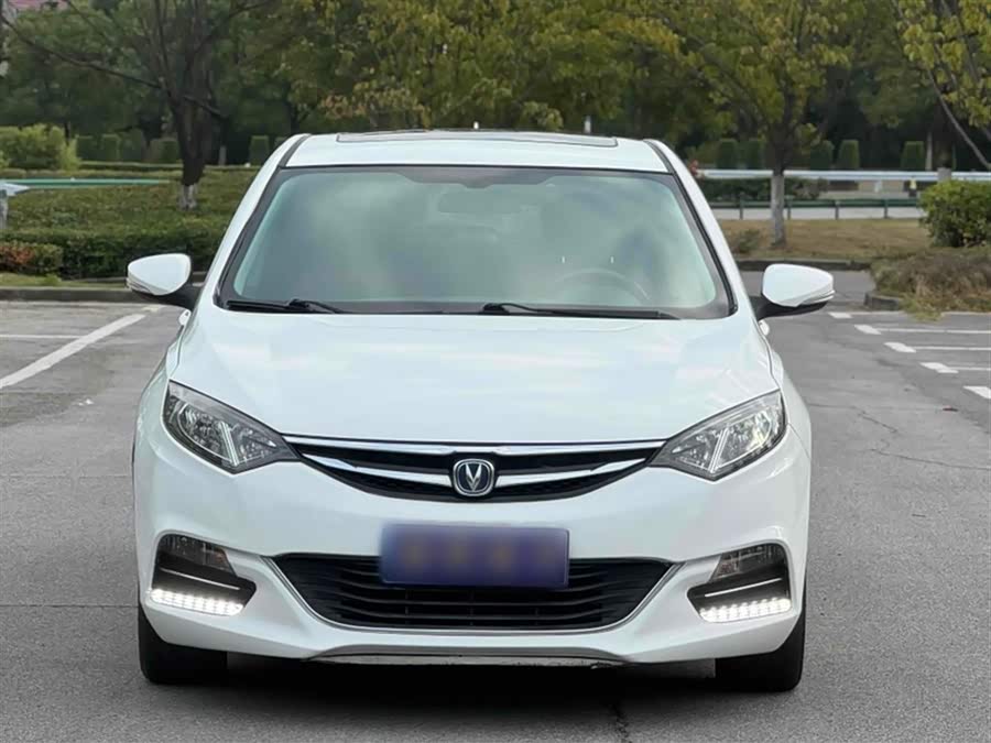 Changan Eado XT 2018 car image #4