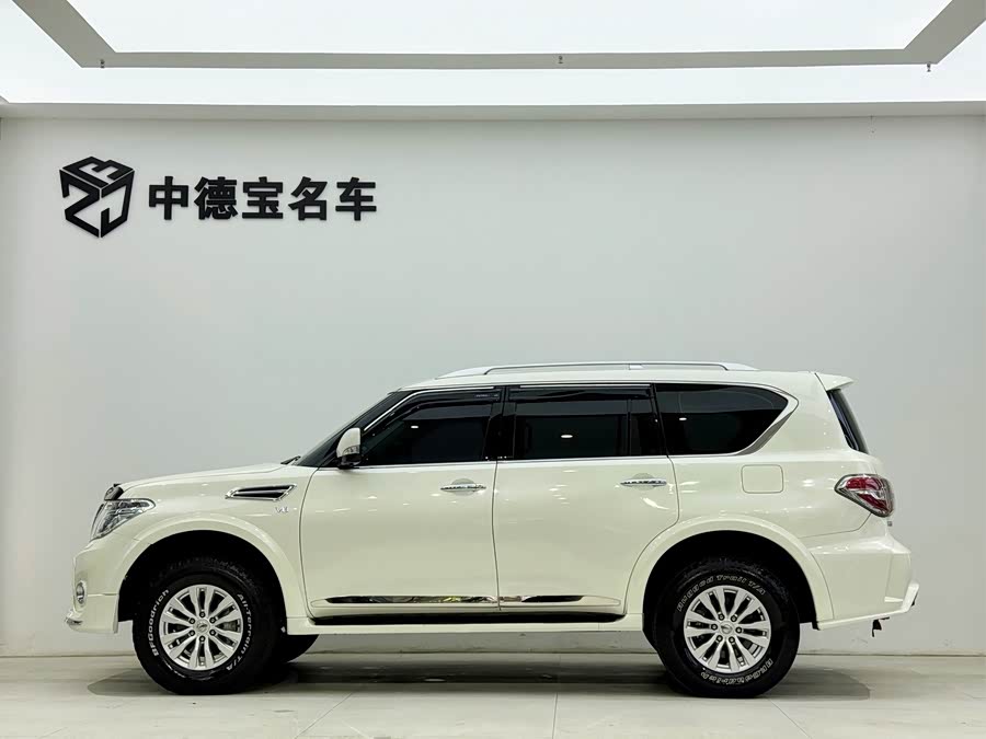 Nissan 2017 car image #4