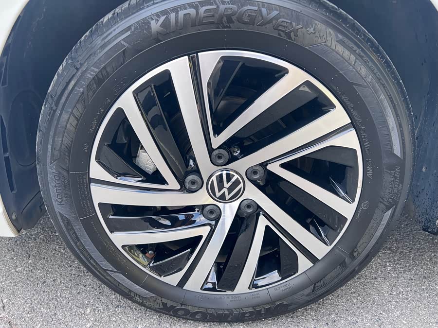 Volkswagen Lavida 2021 car image #4