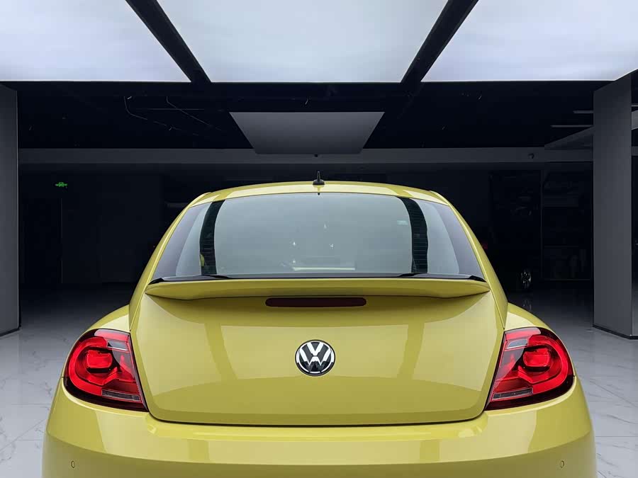 Volkswagen Beetle 2013 immagine di auto #4