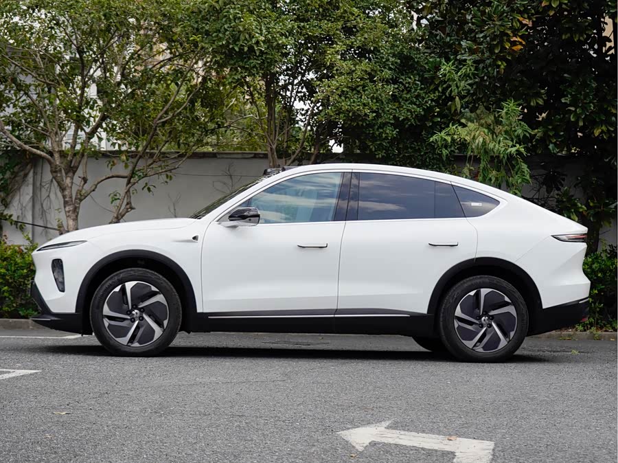 NIO EC7 2024 car image #4