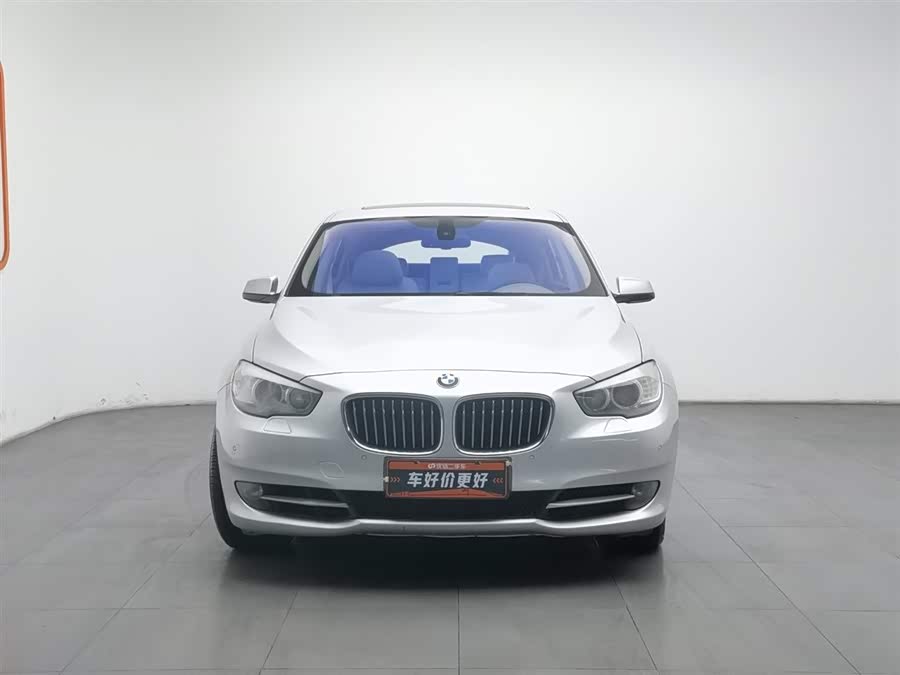 BMW 5 Series GT 2010 صورة سيارة #4