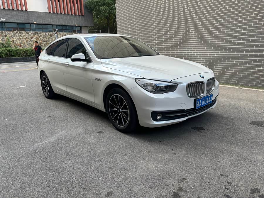 BMW 5 Series GT 2015 imagen de coche #4