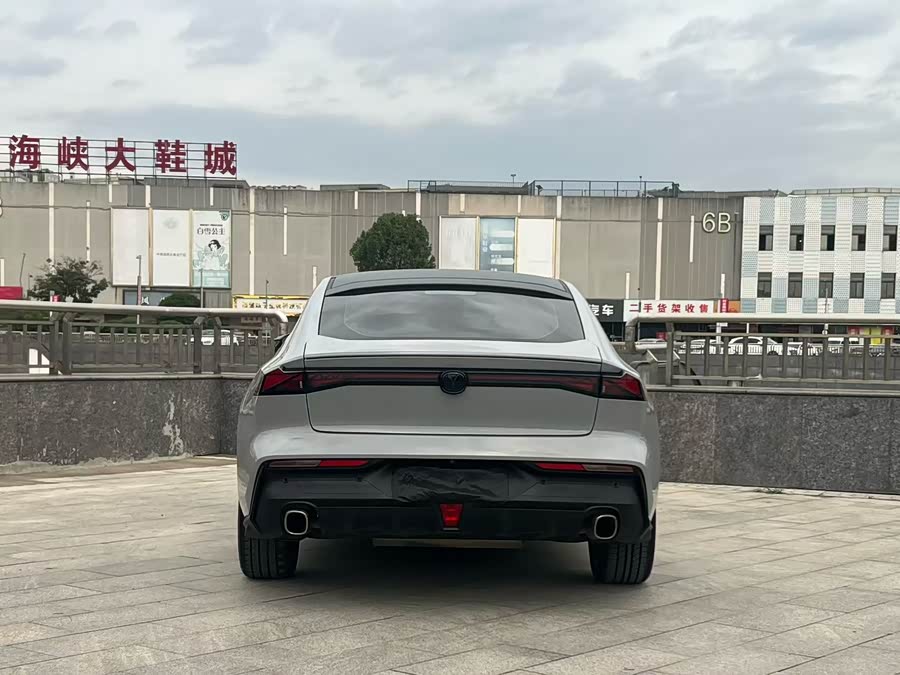 Changan UNI-V 2022 car image #4