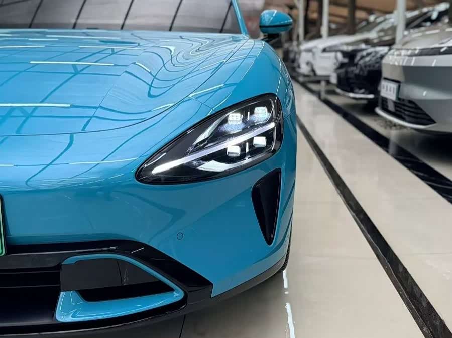 MI SU7 2025 car image #4