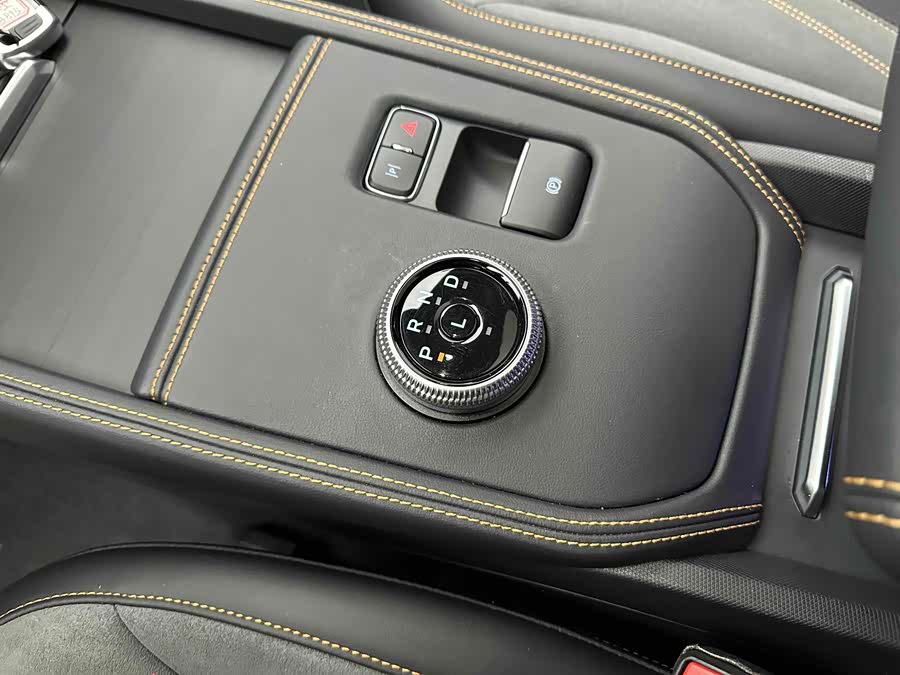 Ford Mustang Mach-E 2023 car image #4