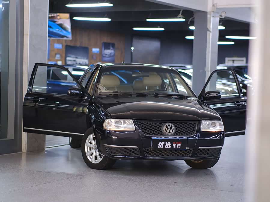 Volkswagen Santana Vista 2011 car image #4