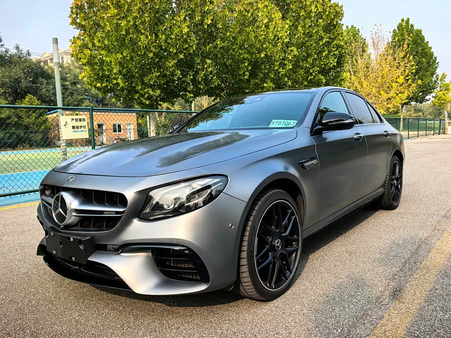 Mercedes-Benz E AMG 2020 صورة سيارة #4