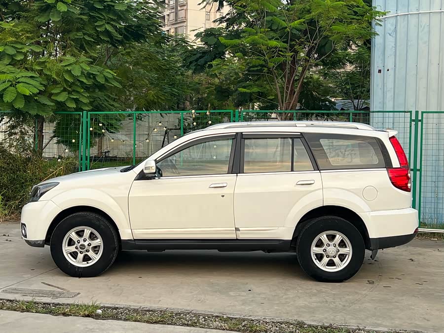 Haval H5 Class 2015 #4 Haval H5 Class 2015 car image #4