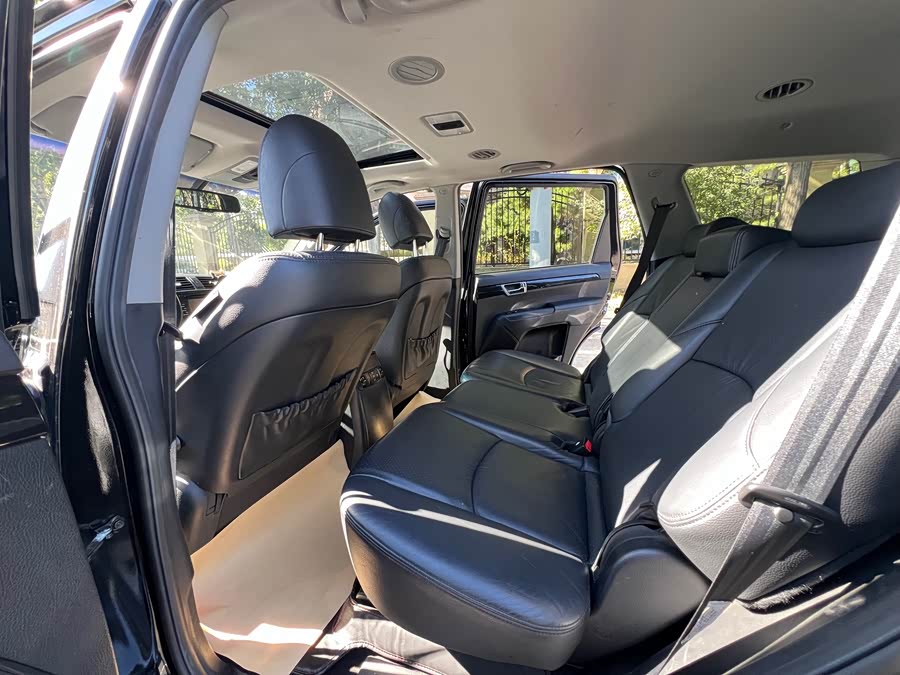 Kia Mohave 2015 изображение автомобиля #4