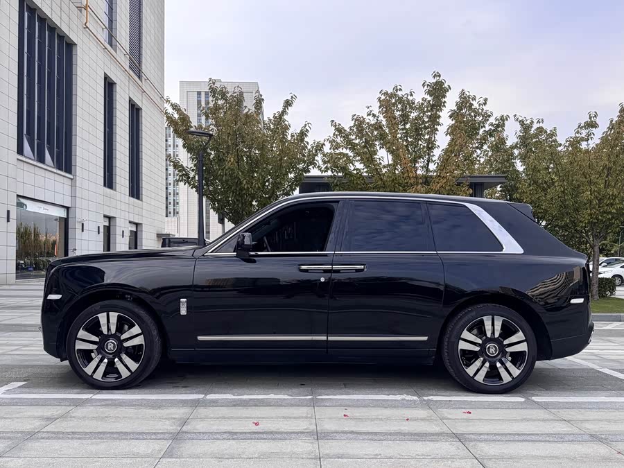 劳斯莱斯 库里南 2021 汽车图片 #4