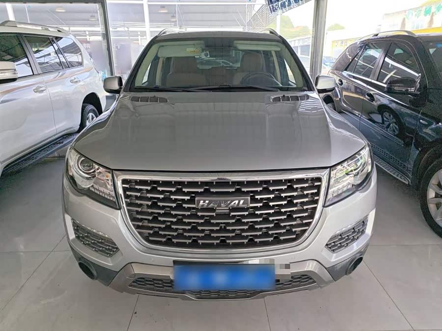 Haval H8 2017 car image #4