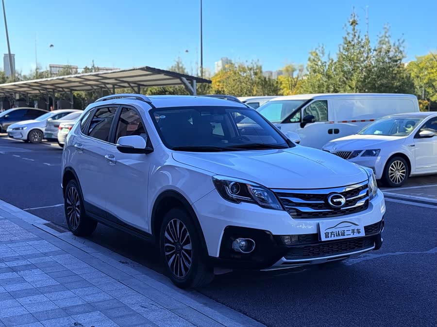 GAC Trumpchi GS5 Super 2016 car image #4