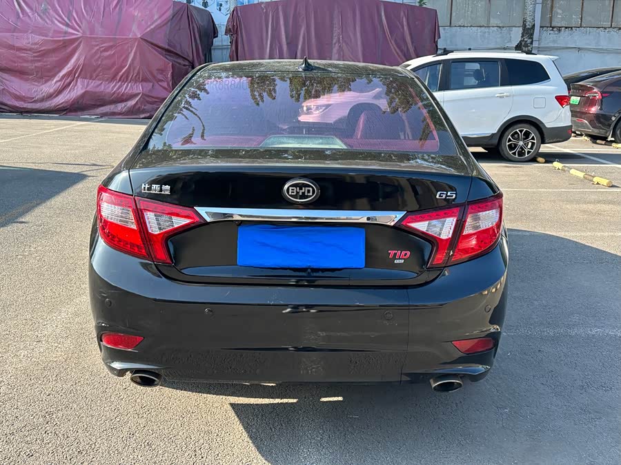 BYD G5 2016 car image #4