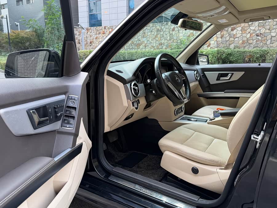 Mercedes-Benz GLK Class 2016 #4 Mercedes-Benz GLK Class 2016 car image #4