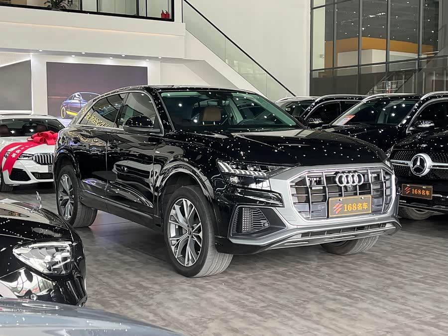 Audi Q8 2023 immagine di auto #4
