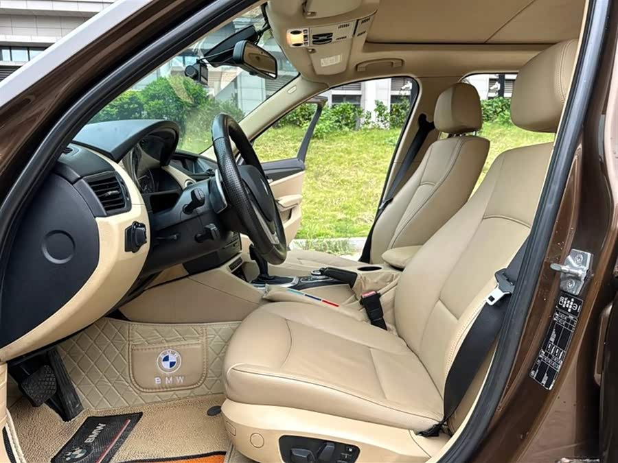 BMW X1 (Imported) 2011 صورة سيارة #4