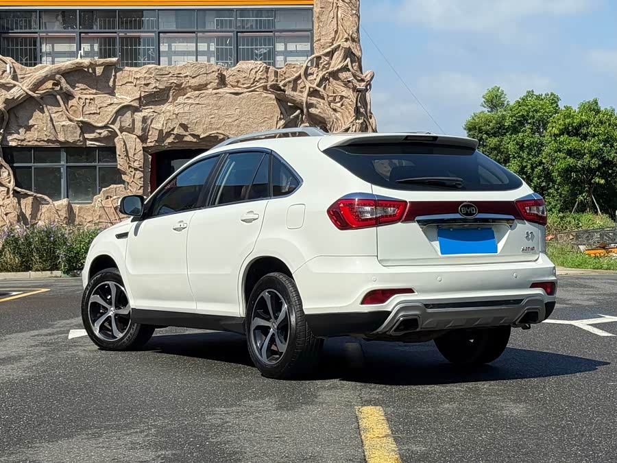 BYD S7 2016 #4 BYD S7 2016 car image #4